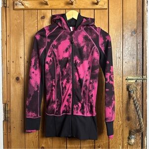 Lululemon Daily Practice Jacket in Pink/Black Women’s Size 2